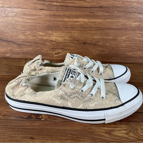 CONVERSE Shoreline Snakeskin Women’s Size 8 Slip-On Shoes - Picture 2 of 6
